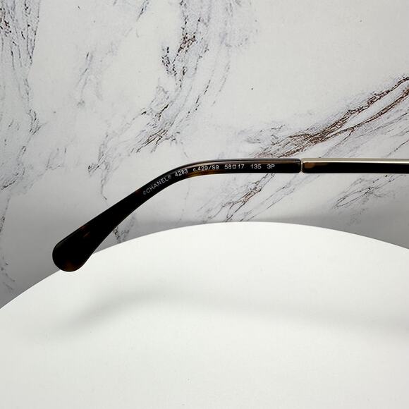 New CHANEL Sunglasses - Picture 9 of 16